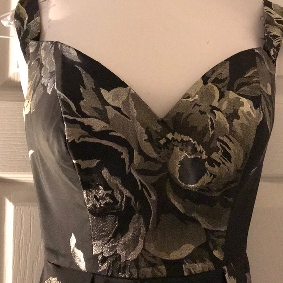 🔥Jovani Evening Gown! Temporary price drop!! - Picture 3 of 7